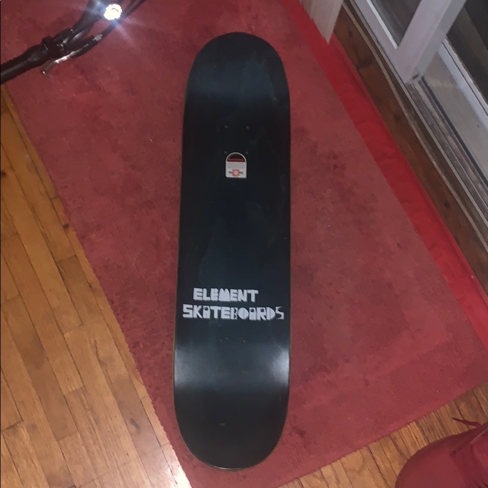 Skateboard deck